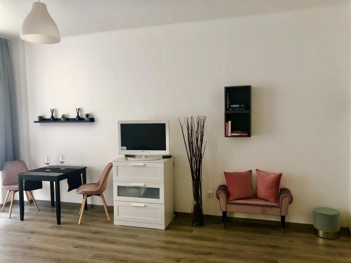 Ja 12 Apartment — Photos 2